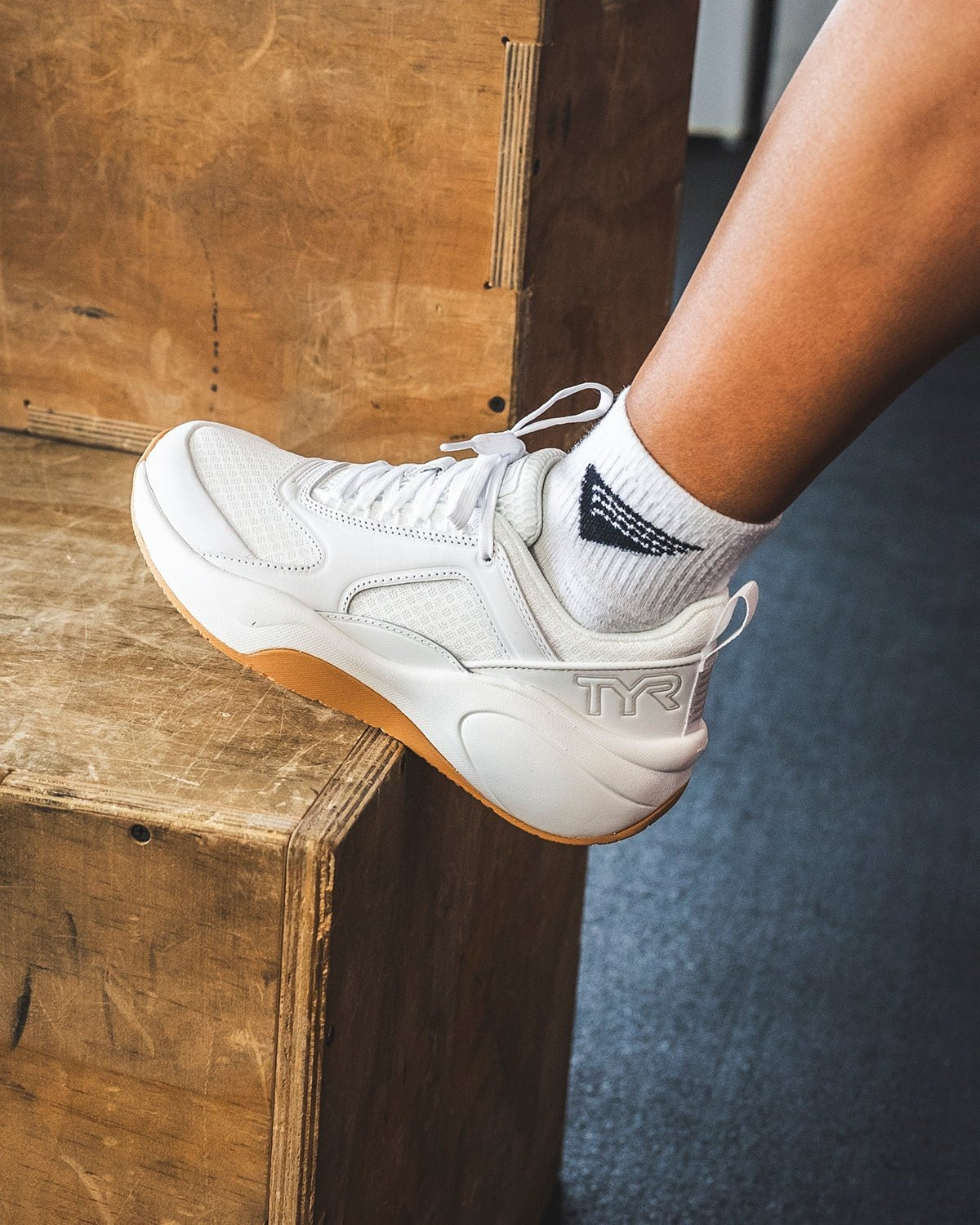 Women's CXT-FLOW Trainer - White/Gum