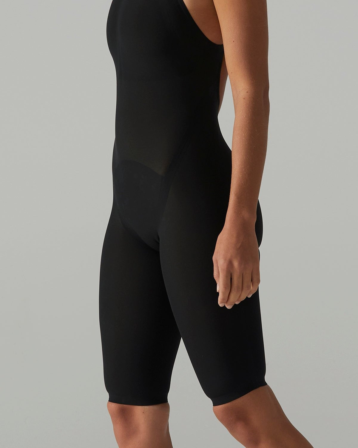 Women's Avictor Open Back Flex Hip Swimsuit - Solid