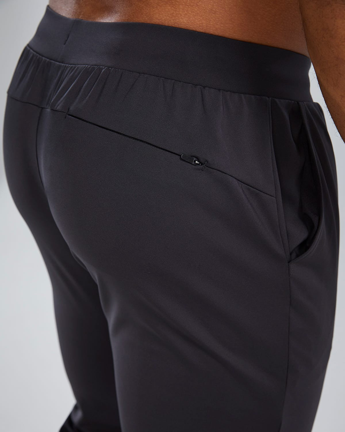 Elevation Men's Tech Jogger - Solid