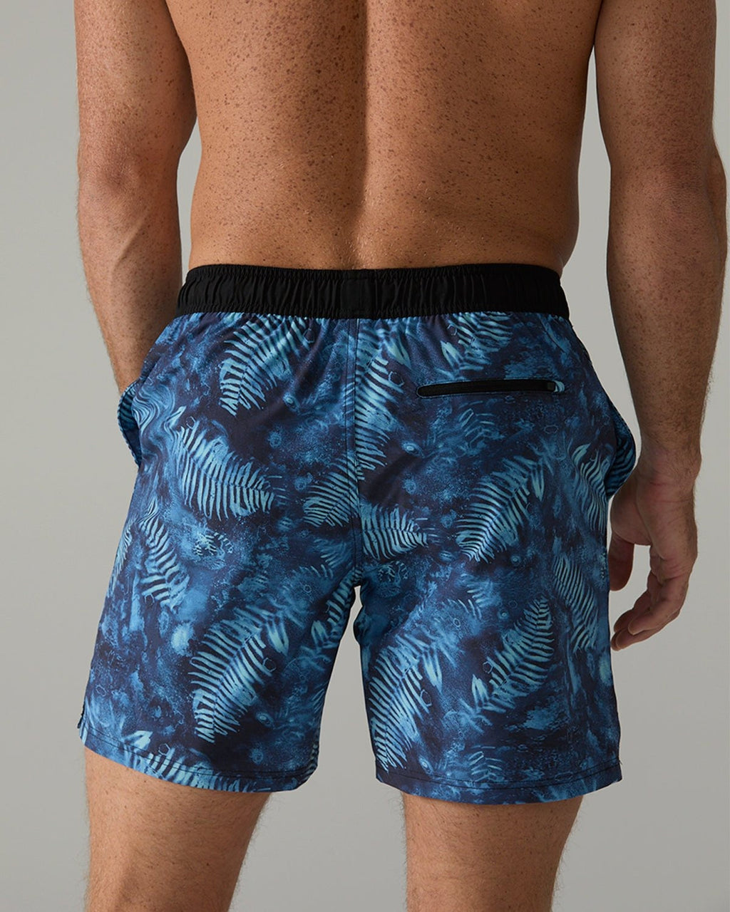 Men's Skua Volley Short Pinnate