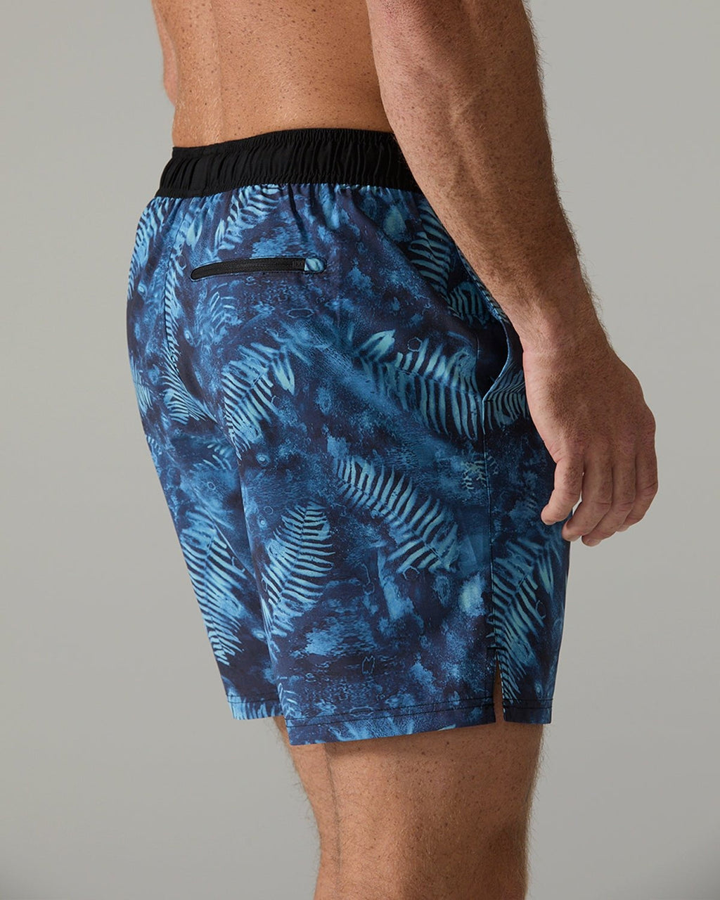 Men's Skua Volley Short Pinnate