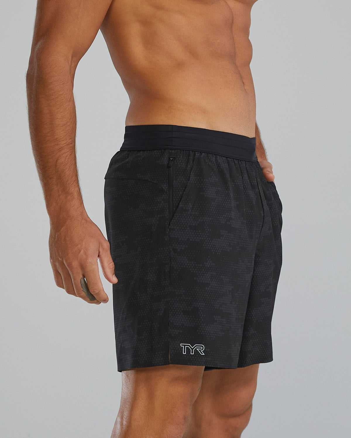 Men's Unbroken Short - Lined 7"