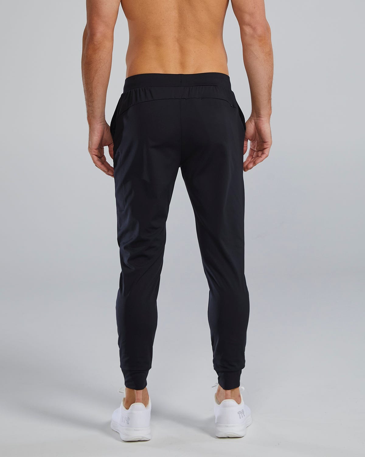 Elevation Men's Tech Jogger - Solid