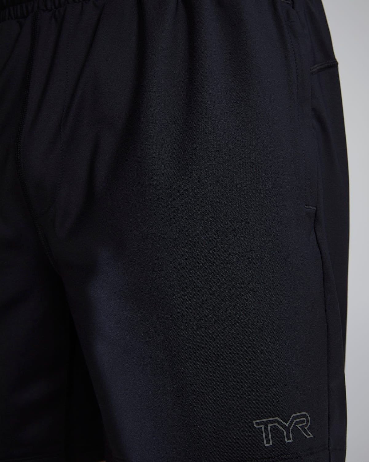 Men's Lightweight Knit Short - 6"
