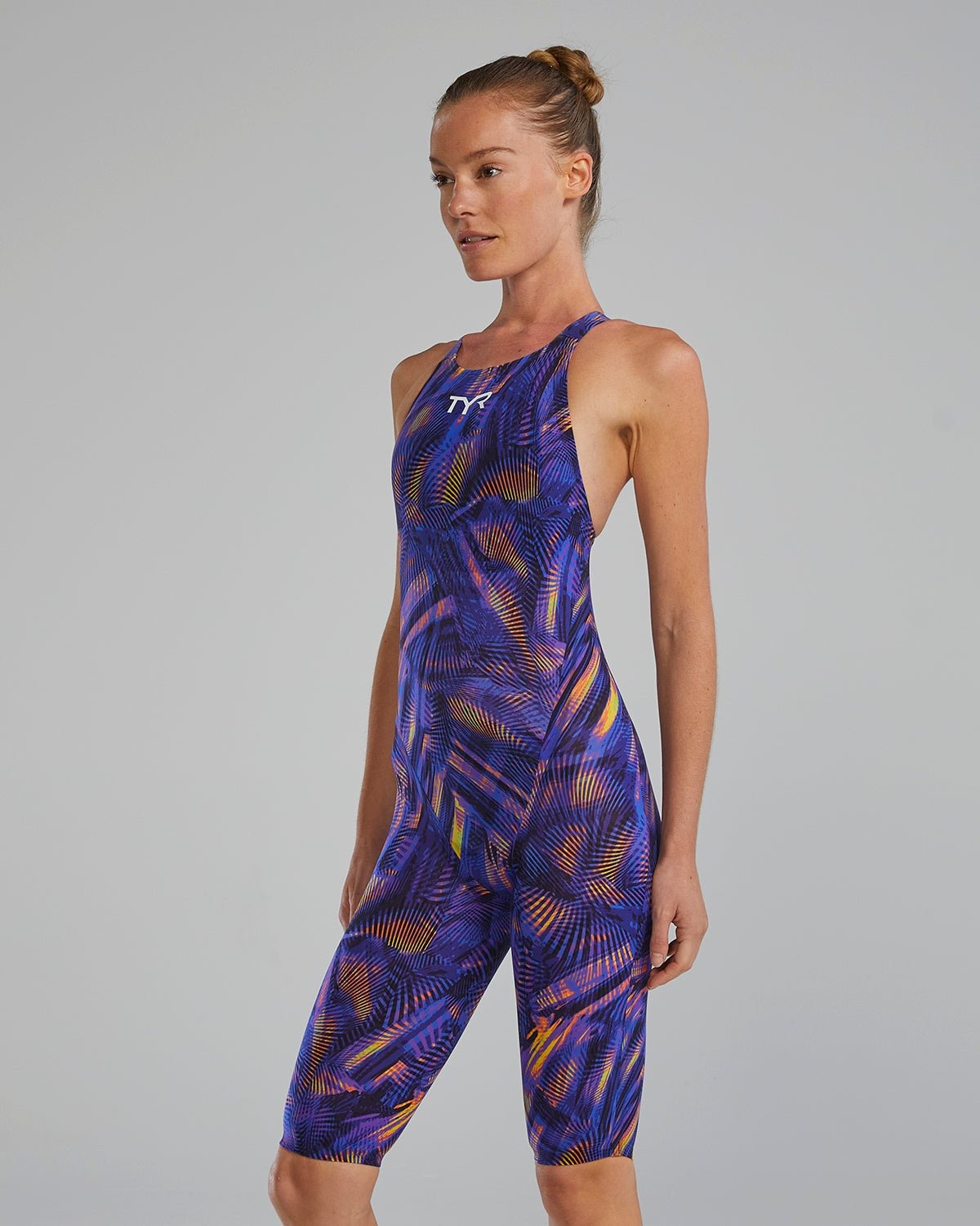 Women's Avictor Closed Back Tech Suit - Helux