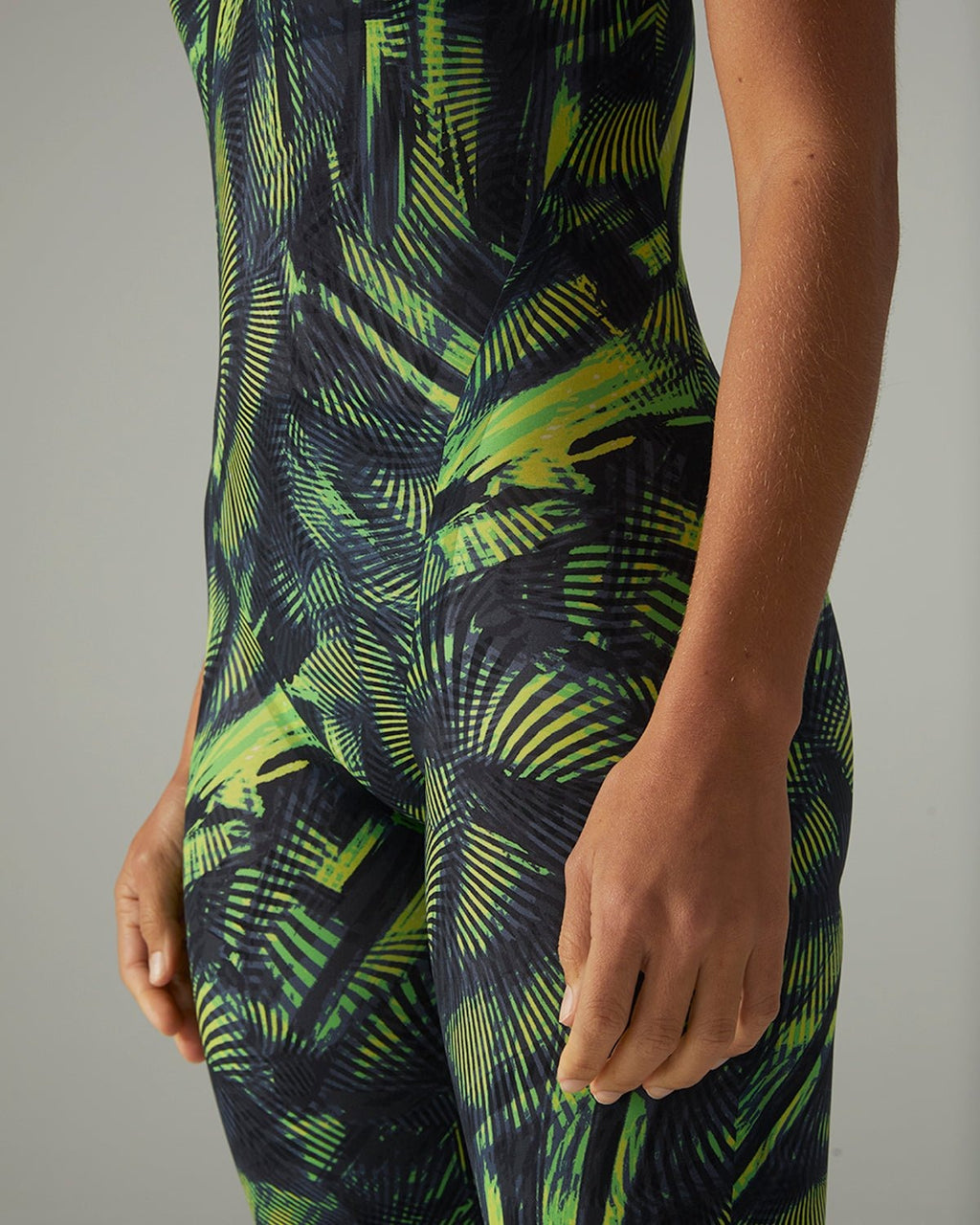 Women's Avictor Open Back Tech Suit - Helux