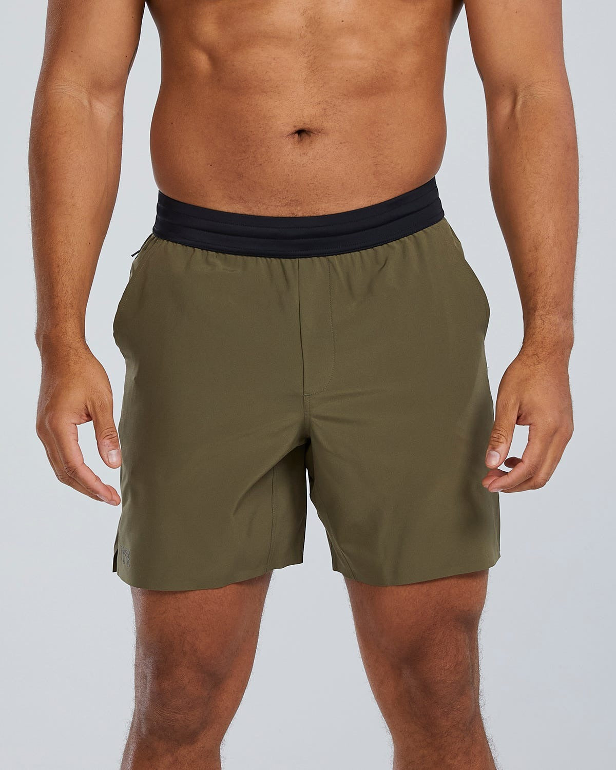 HydrosphereTM Men's Unlined 7" Unbroken Shorts - Solid