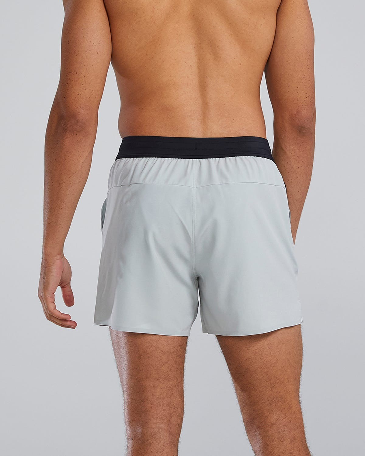 HydrosphereTM - Men's Unbroken Shorts - Unlined 5" - Solid