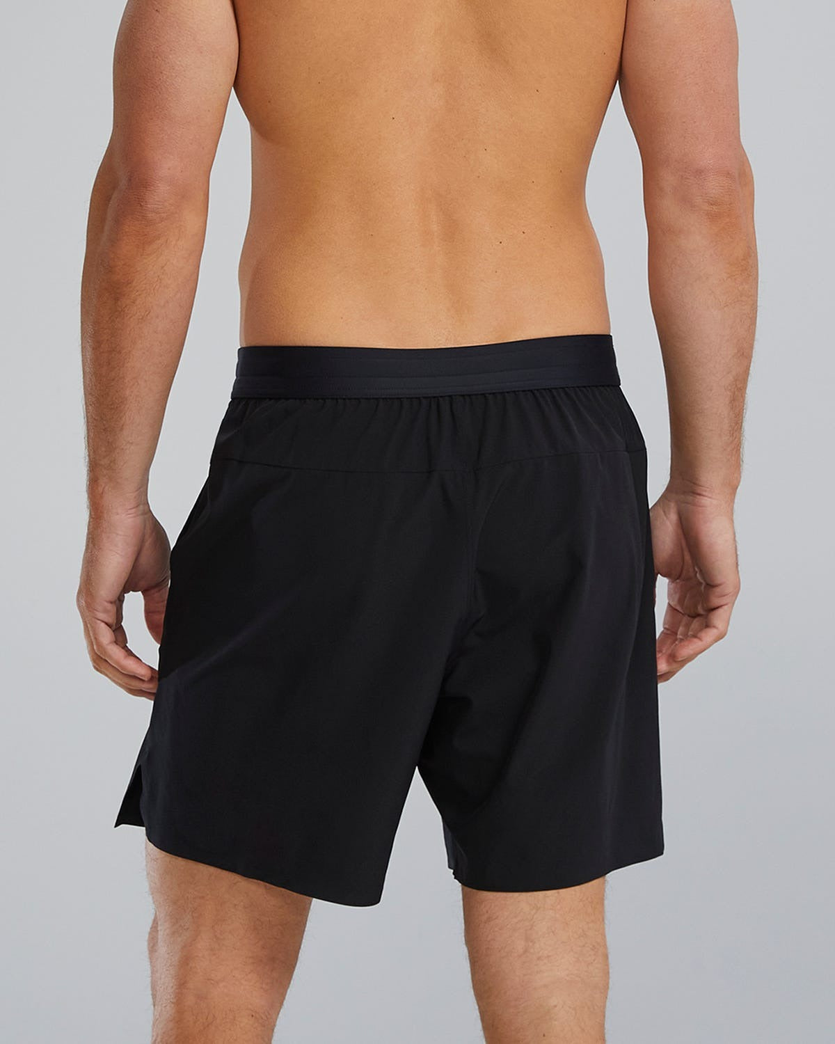HydrosphereTM Men's Lined 7" Unbroken Shorts - Solid