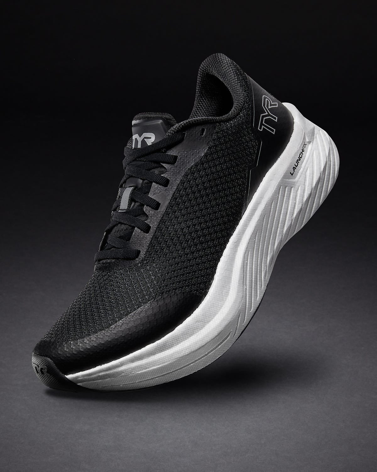 Men's Valkyrie Speedworks Runner — Black