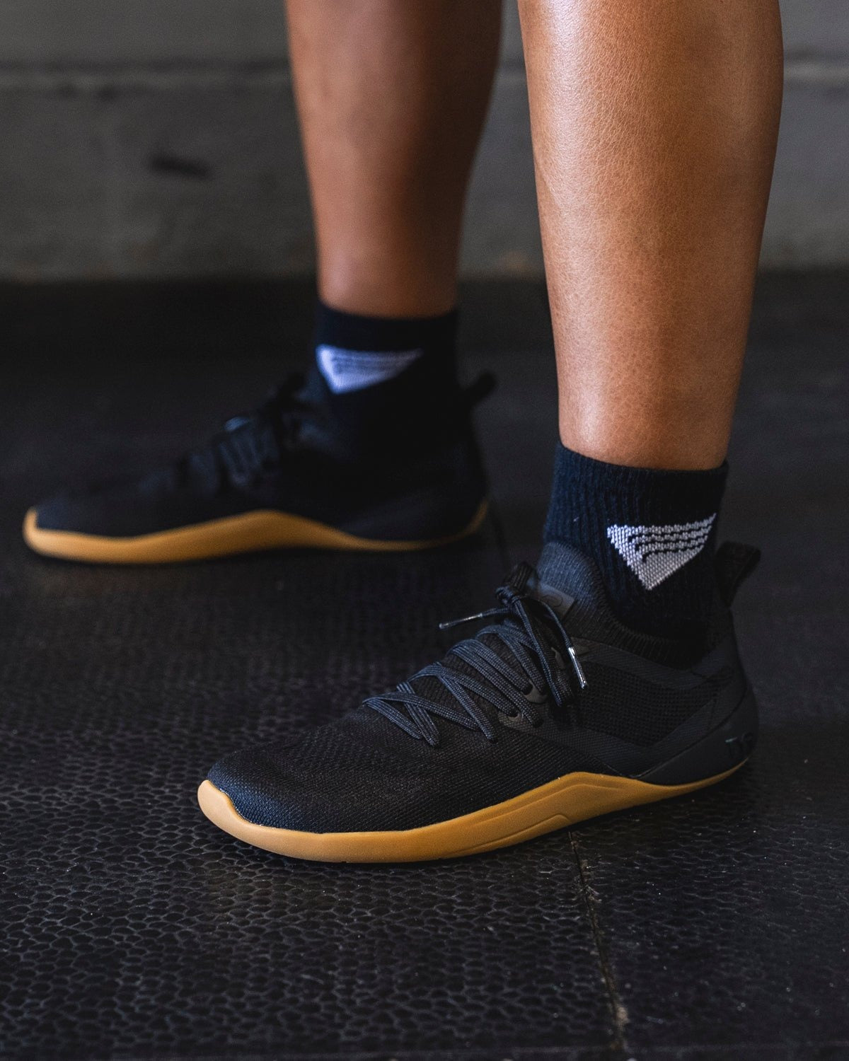 Men's DropZero 2 Lace Barefoot Trainer - Black Gum