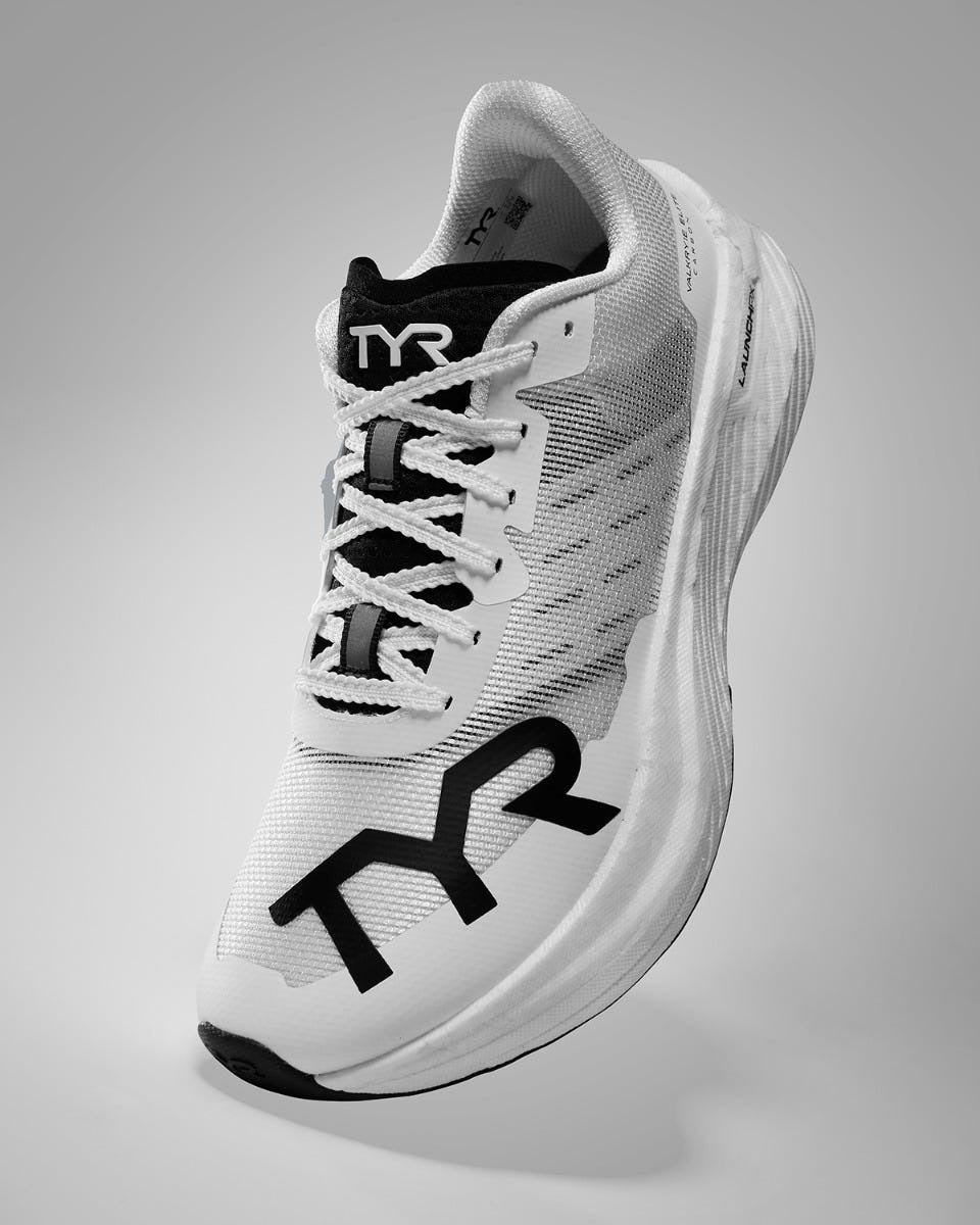 Women's Valkyrie Elite Carbon Runner