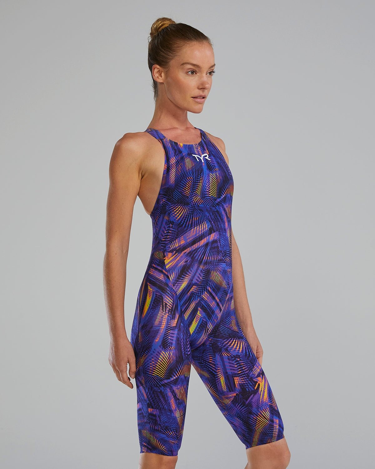 Women's Avictor Closed Back Tech Suit - Helux