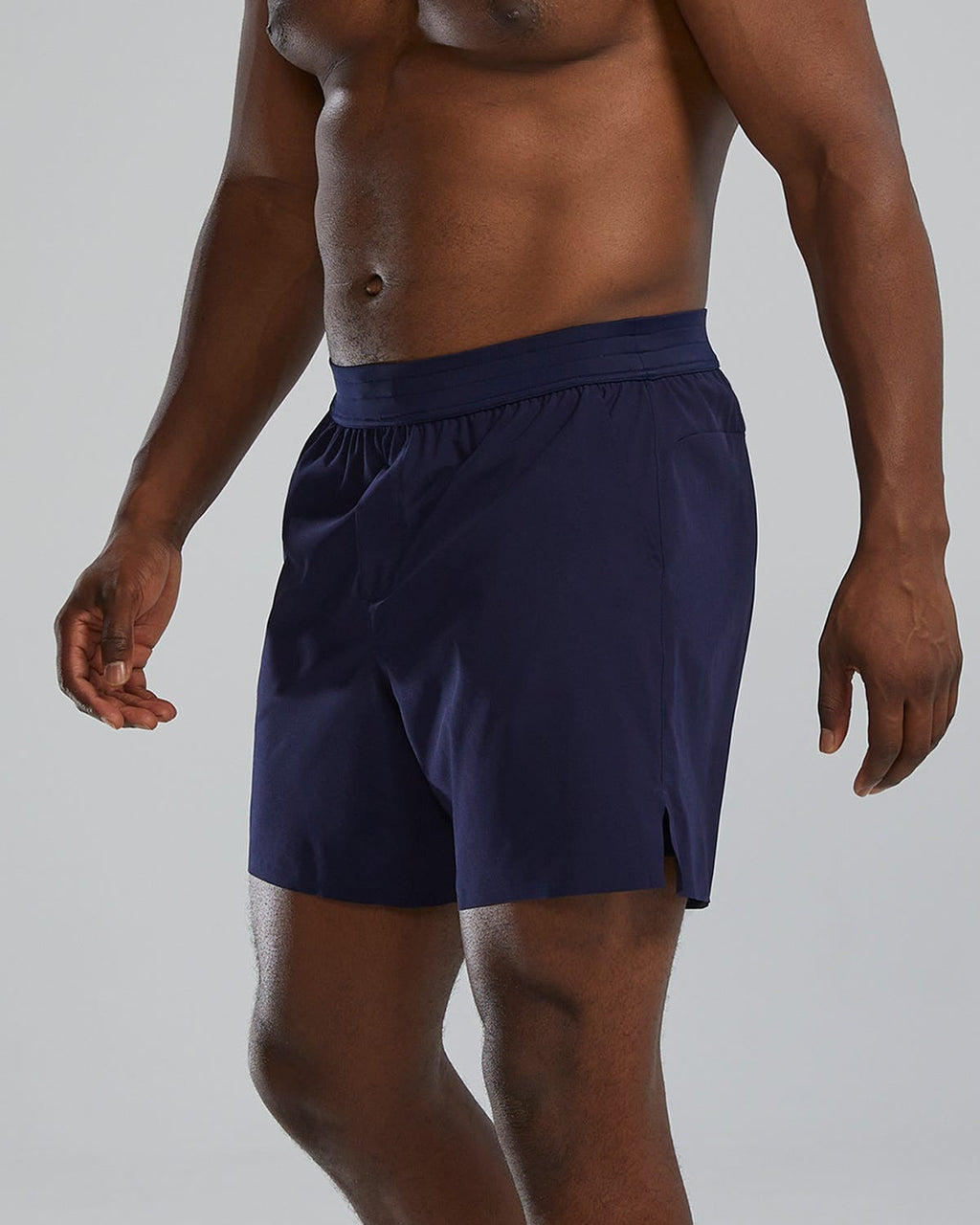 HydrosphereTM Men's Unlined 7" Unbroken Shorts - Solid