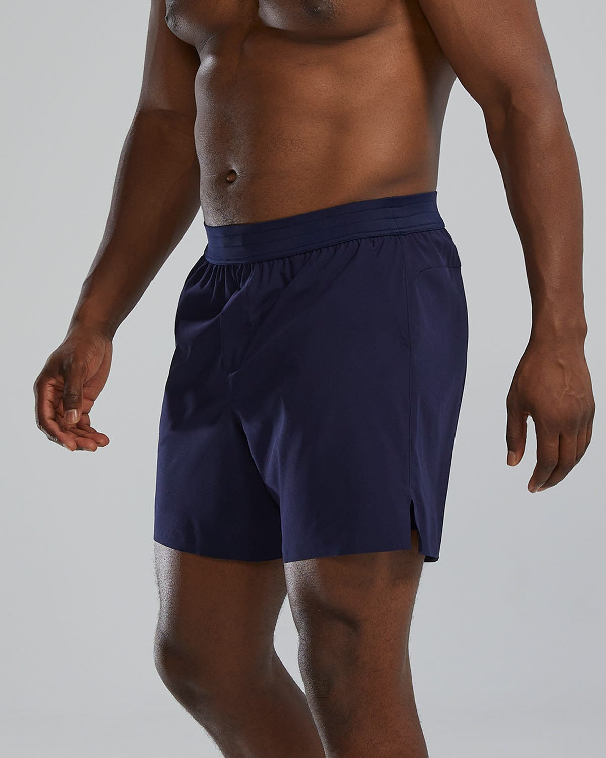 HydrosphereTM Men's Unlined 7" Unbroken Shorts - Solid