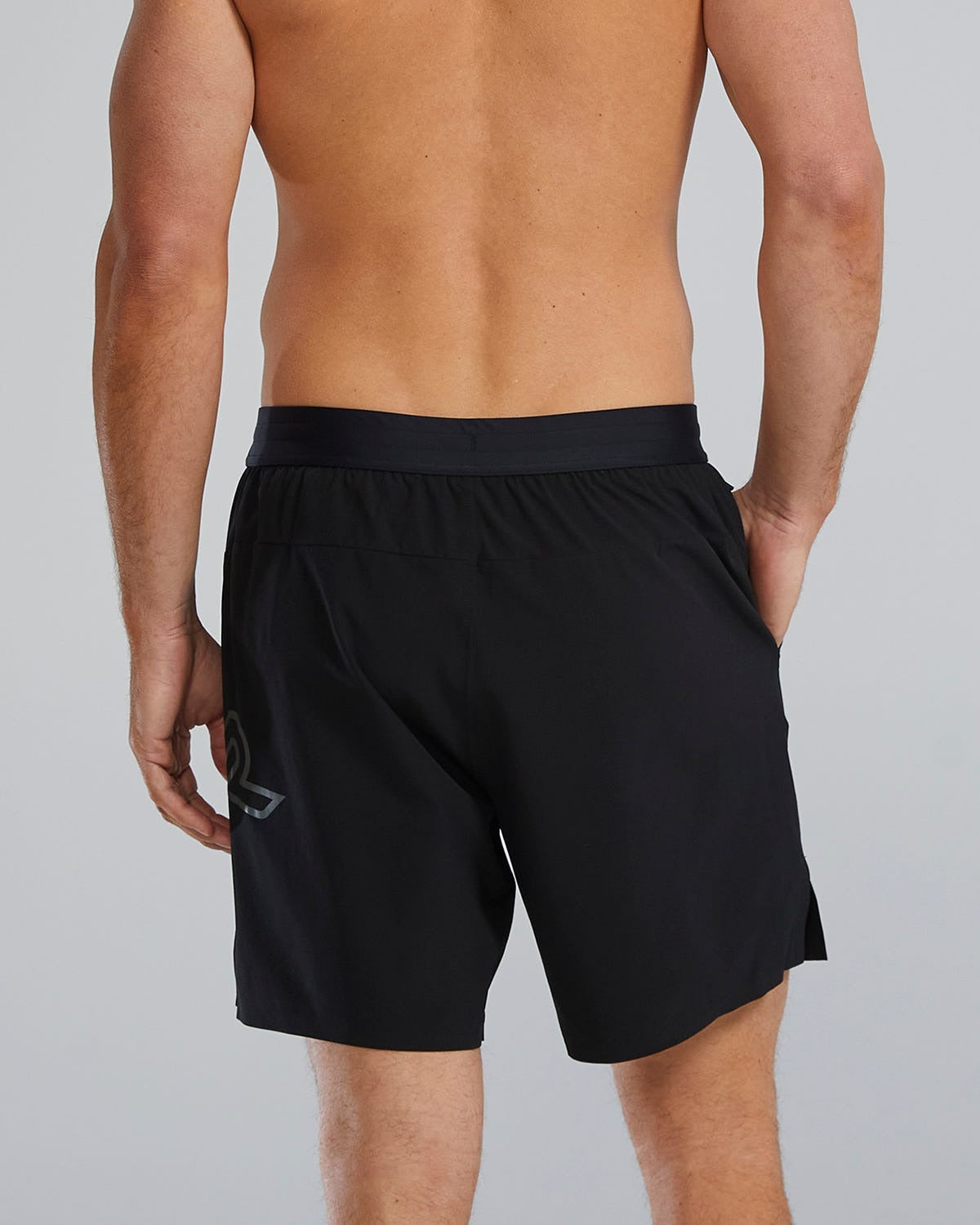 HydrosphereTM Men's Lined 7" Unbroken Big Logo Shorts - Solid