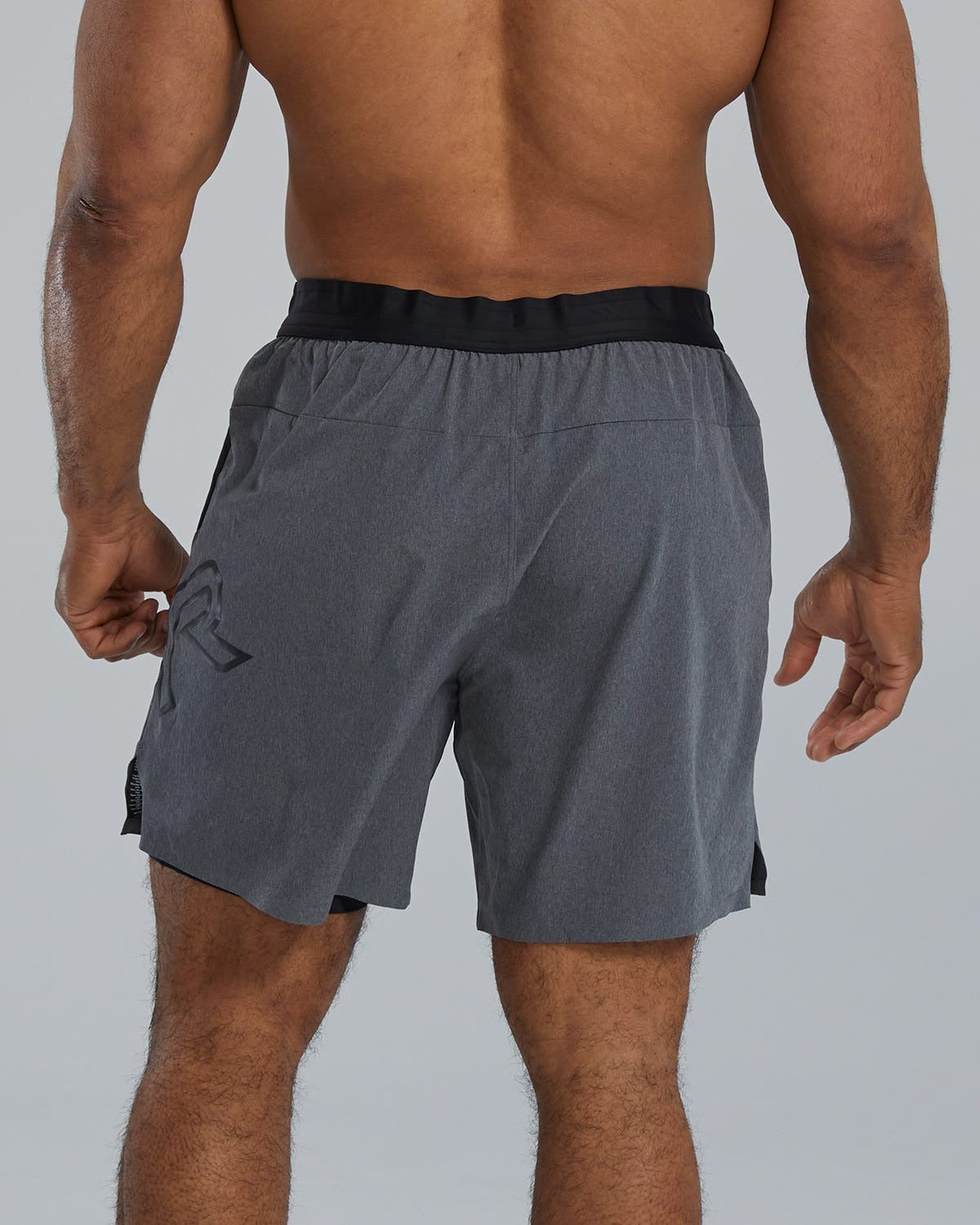 HydrosphereTM Men's Lined 7" Unbroken Big Logo Shorts - Solid