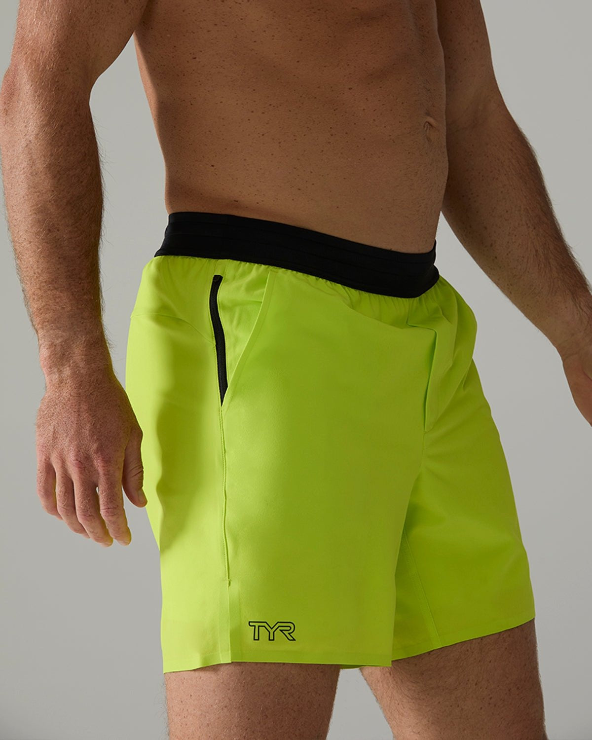 HydrosphereTM Men's Lined 7" Unbroken Shorts - Solid