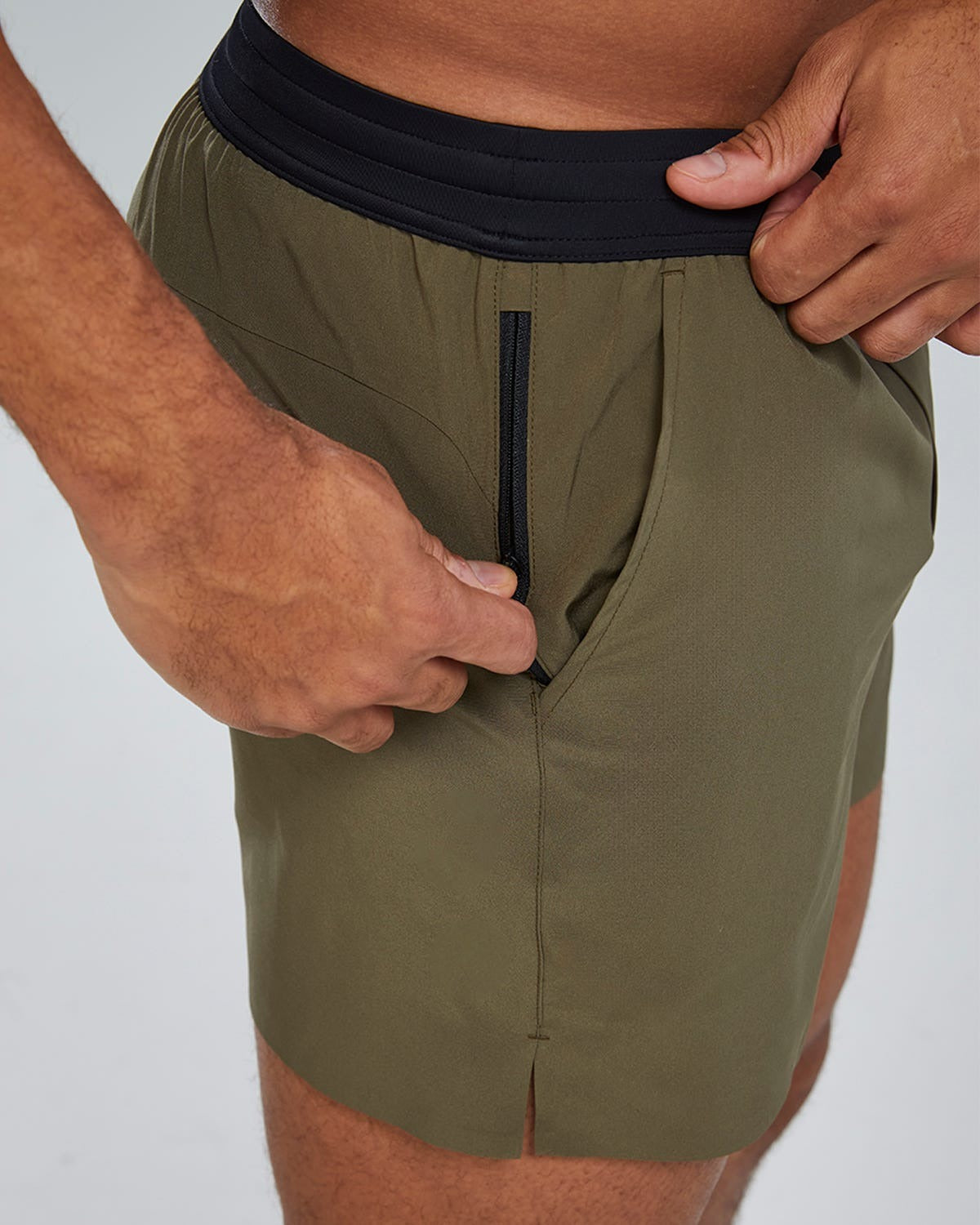 Men's Unbroken Short Unlined 5"