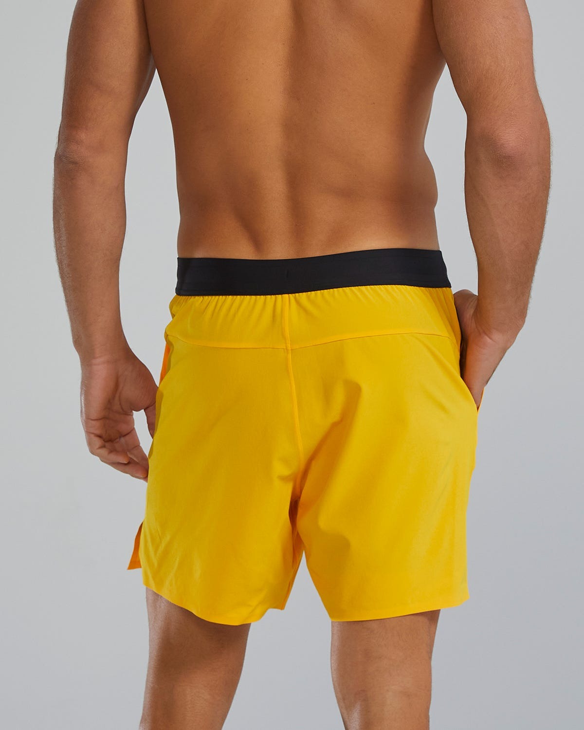 HydrosphereTM Men's Lined 7" Unbroken Shorts - Solid