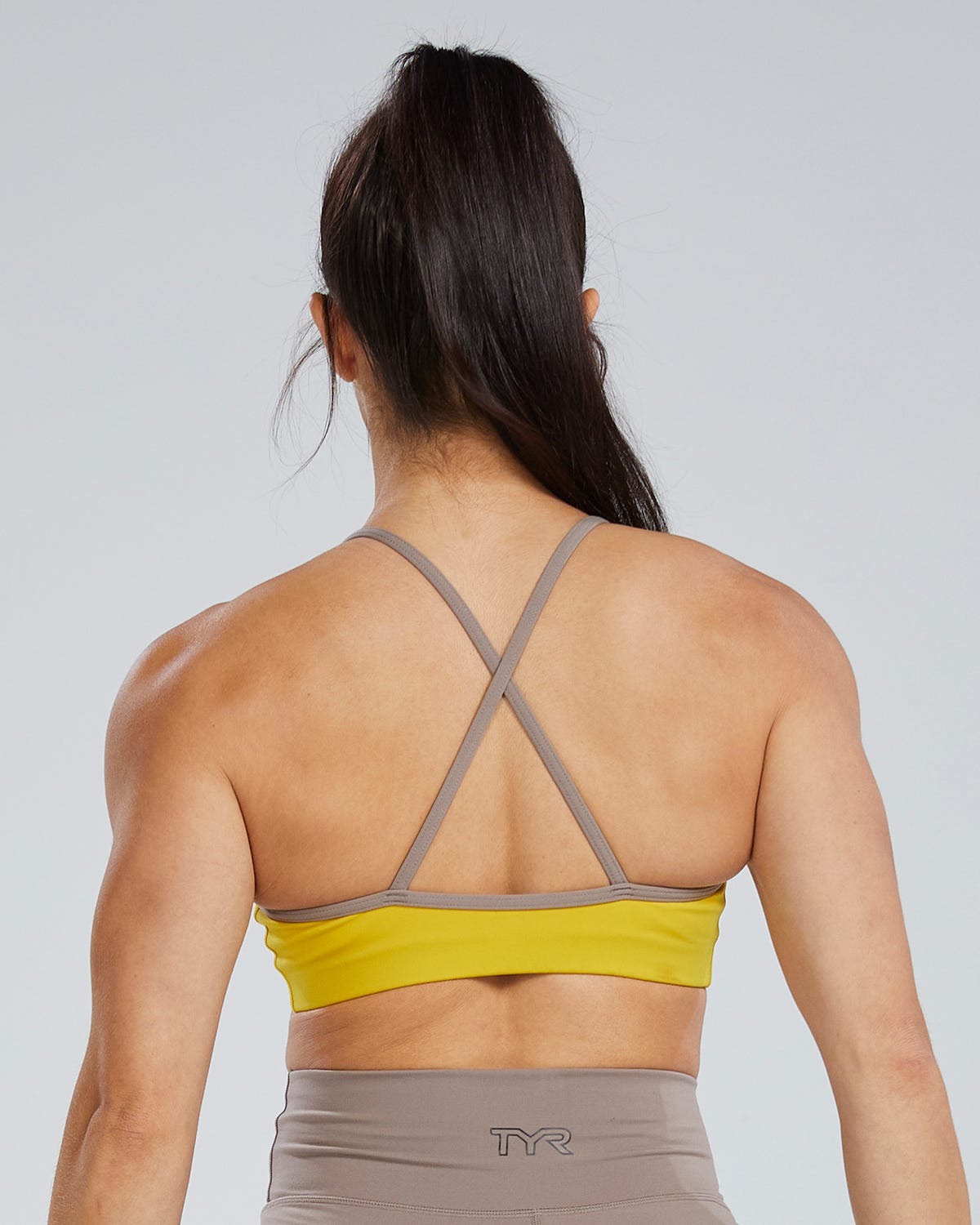 Joule EliteTM Women's Scoop Neck Sports Bra - Solid