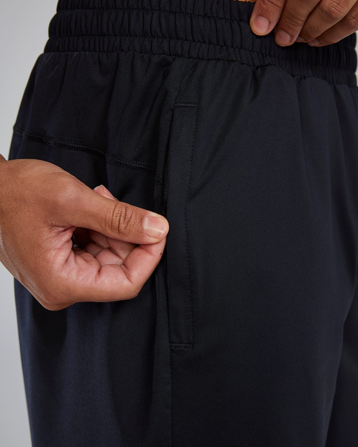 Men's Lightweight Knit Short - 6"