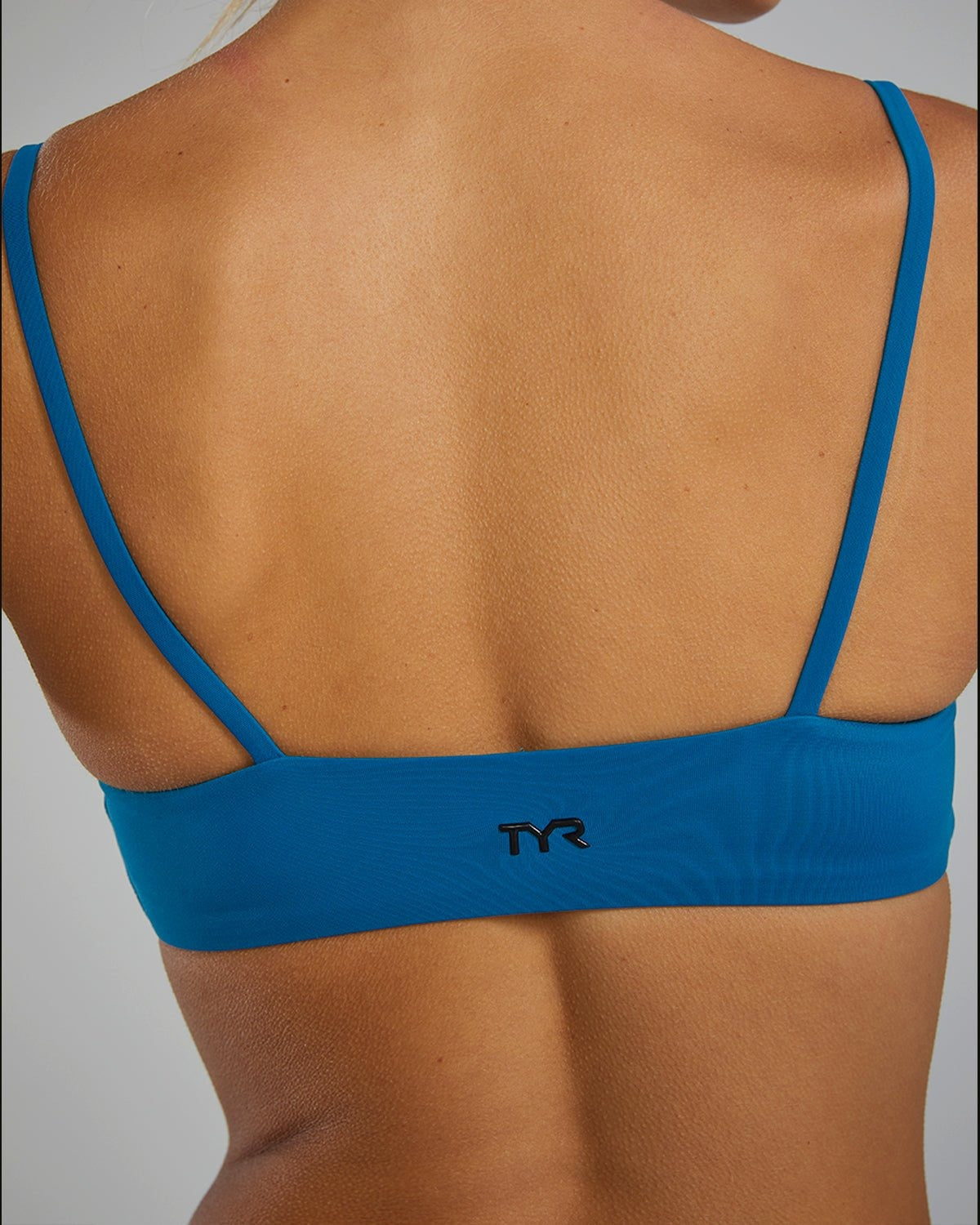 Women's Nia scoop neck Bikini Top Solid