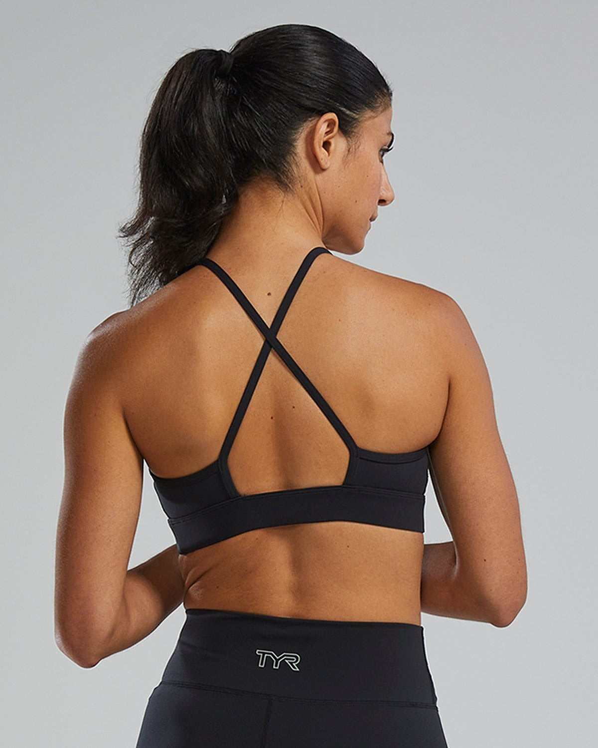 Joule EliteTM Women's High Neck Sports Bra - Solid