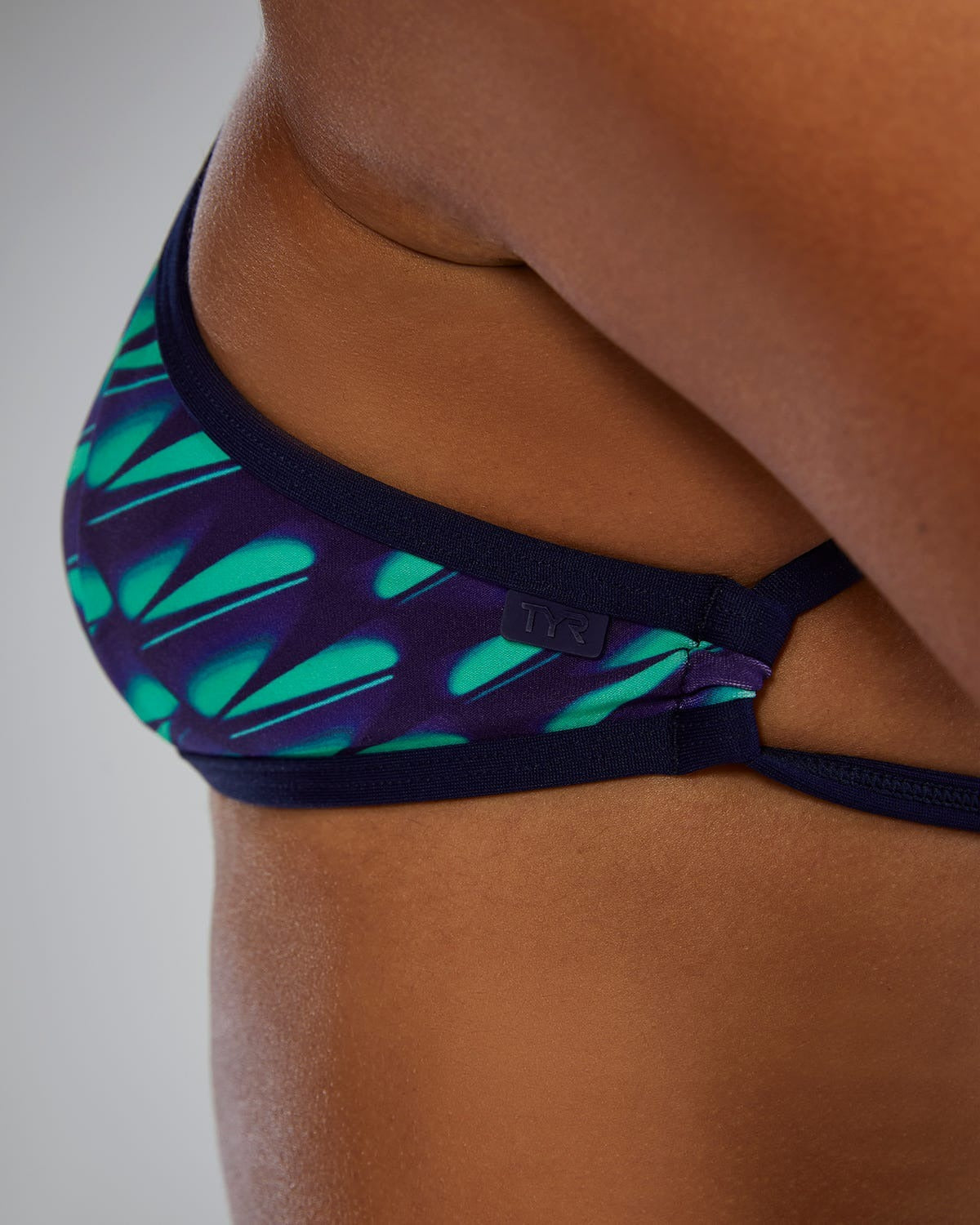 Durafast Elite® Women's TriangleTieback Top - Dragonflyte