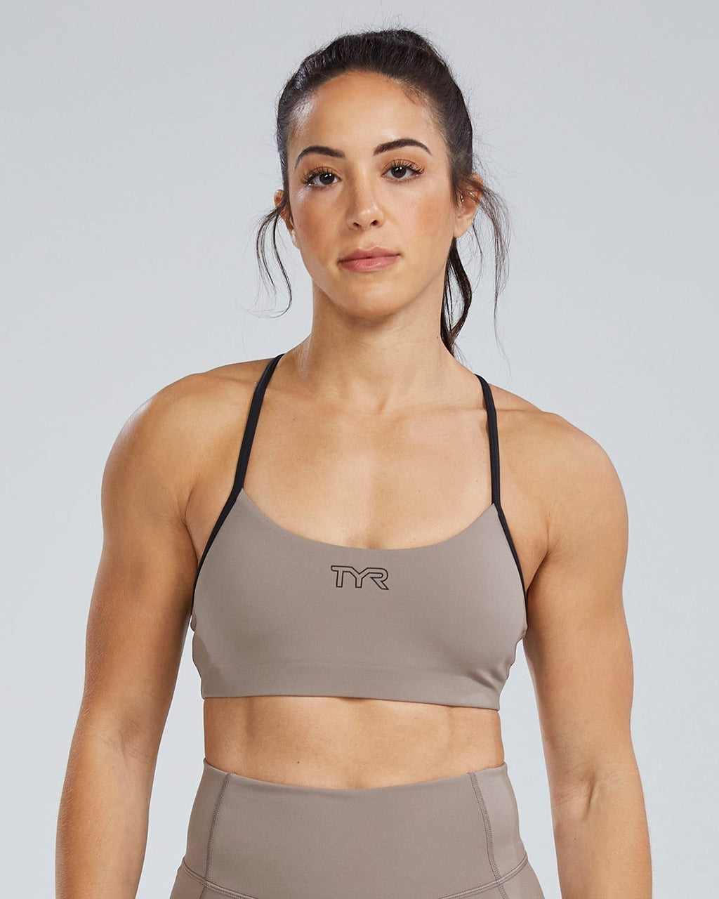 Joule EliteTM Women's Scoop Neck Sports Bra - Solid