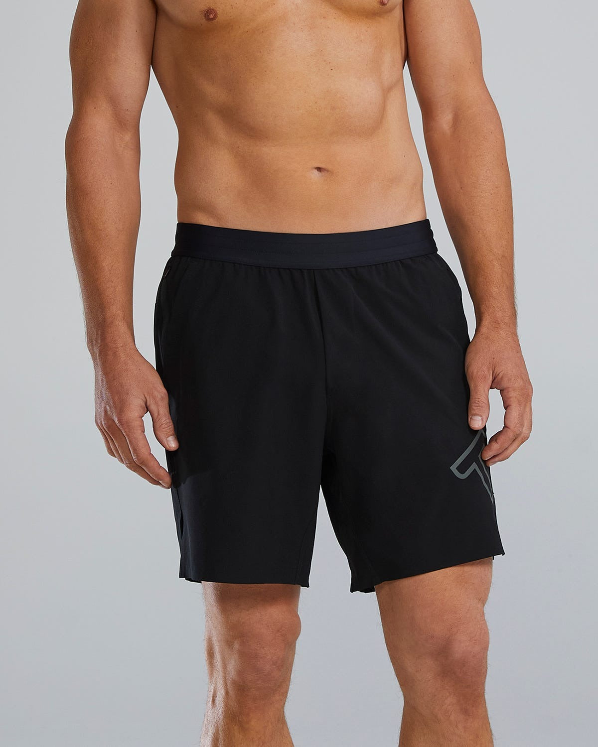 HydrosphereTM Men's Lined 7" Unbroken Big Logo Shorts - Solid