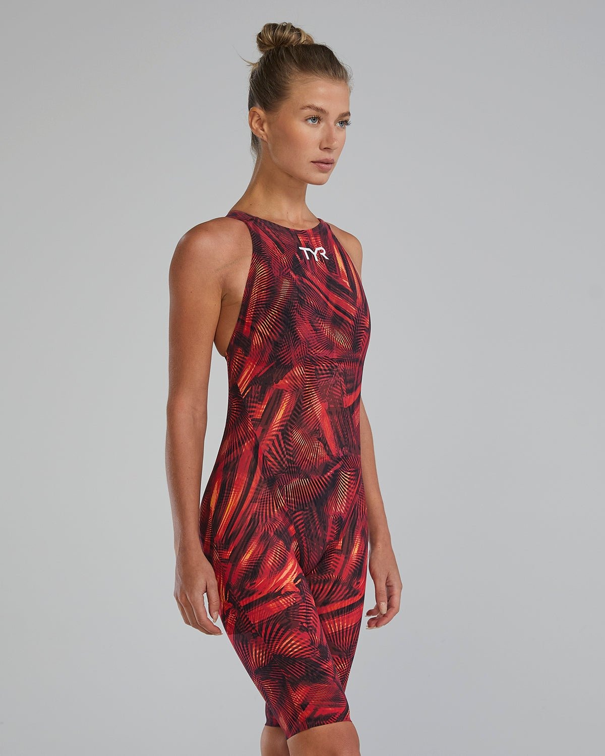 Women's Avictor Closed Back Tech Suit - Helux