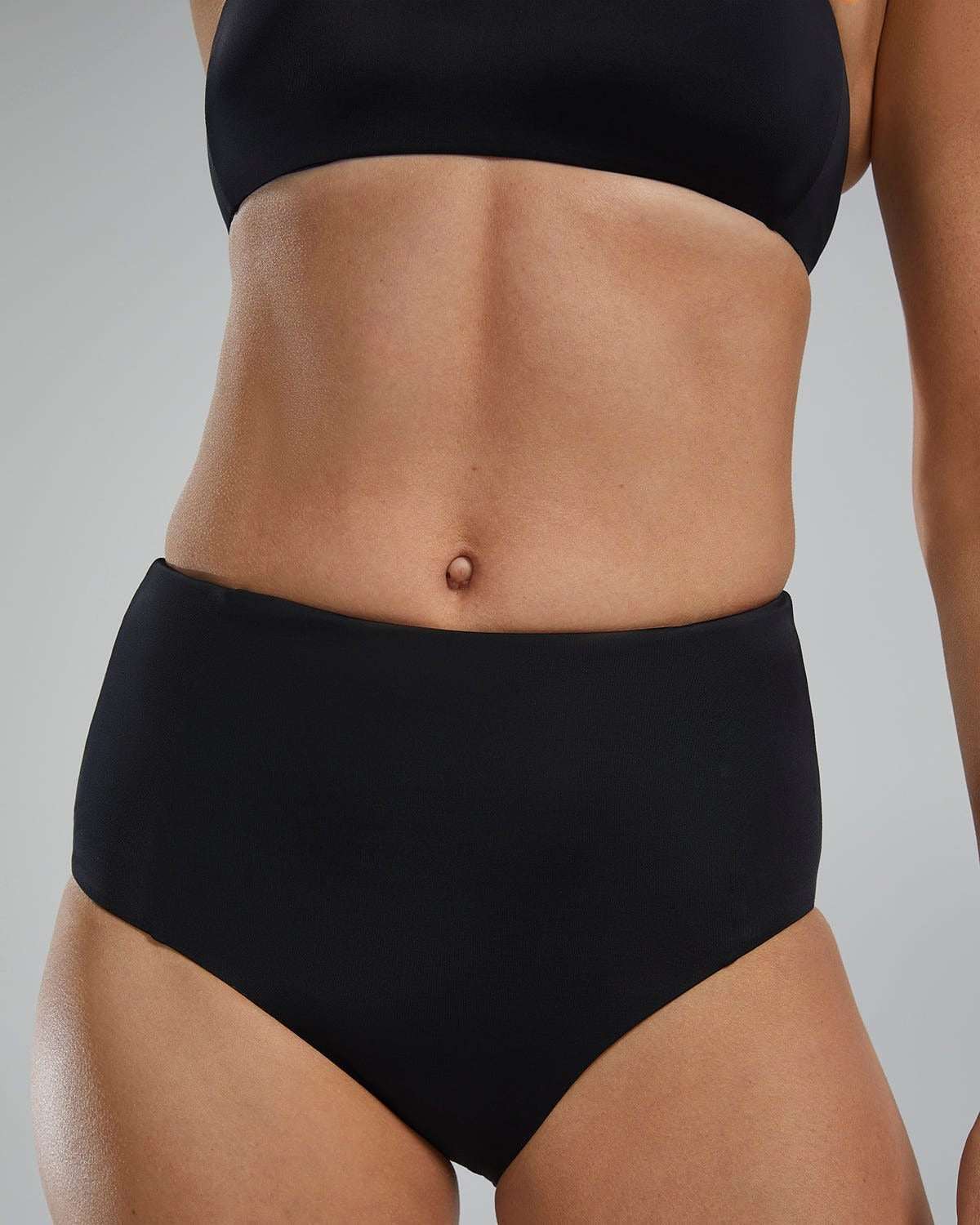 Women's Arielle High Waisted Bikini Bottom - Solid
