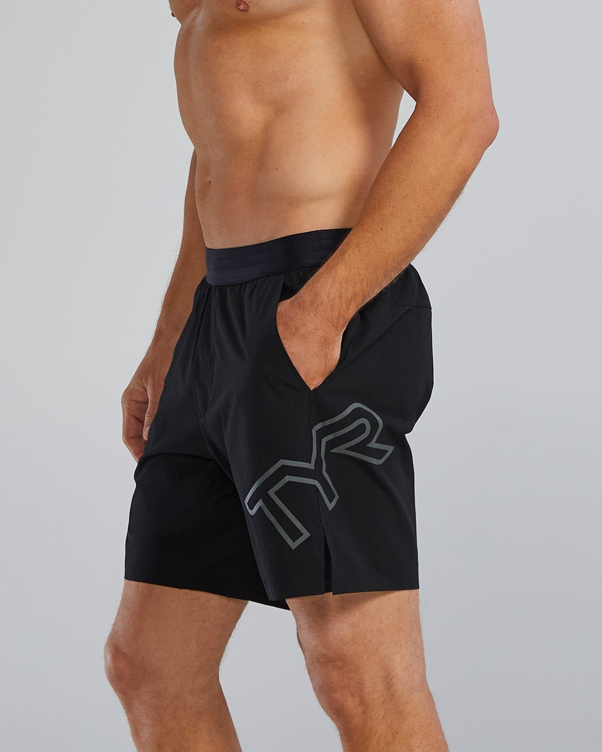 HydrosphereTM Men's Lined 7" Unbroken Big Logo Shorts - Solid