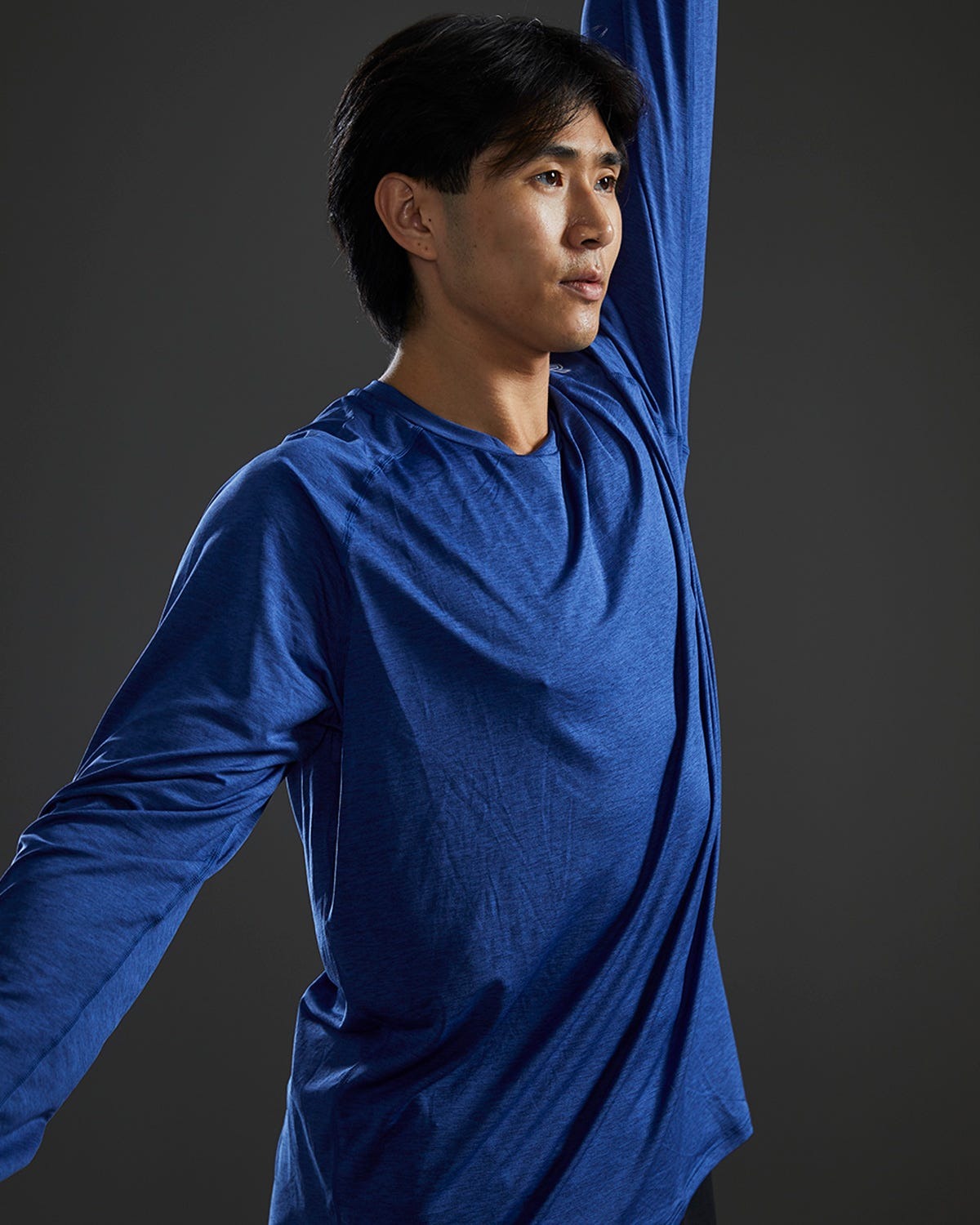 ClimaDryTM Men's Raglan Long Sleeve Tech Tee - Solid / Heather